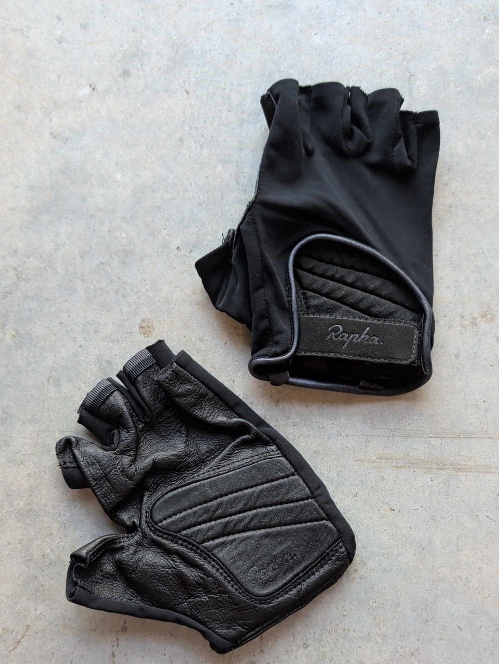 Rapha Black Fingerless Cycling Gloves